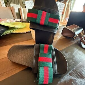 Gucci Black Slides with Green and Red Bow Straps